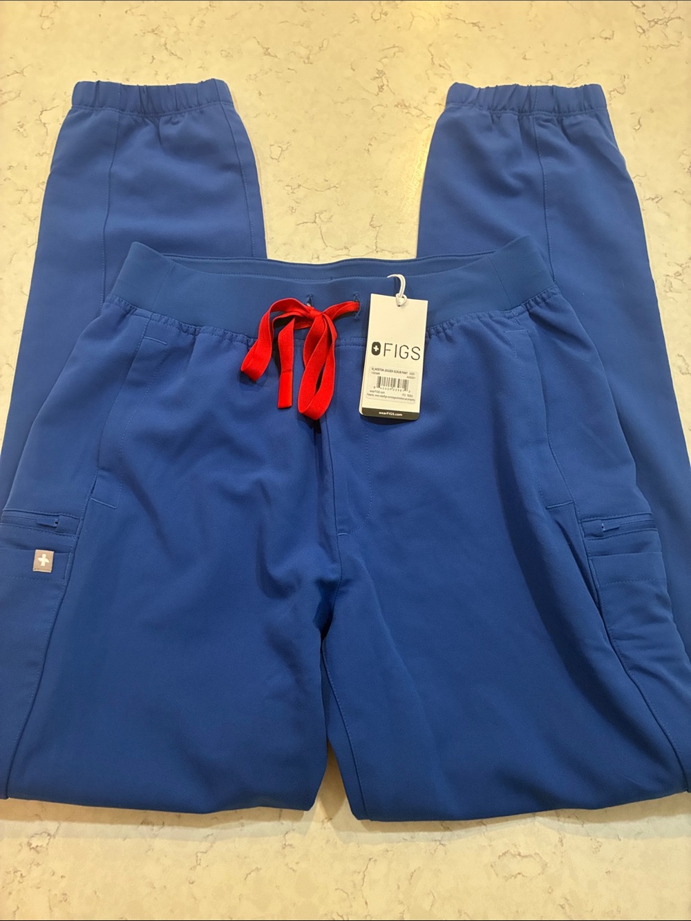 Men’s Figs Royal Blue Scrub Joggers with Red Drawstring Accent XS NWT
